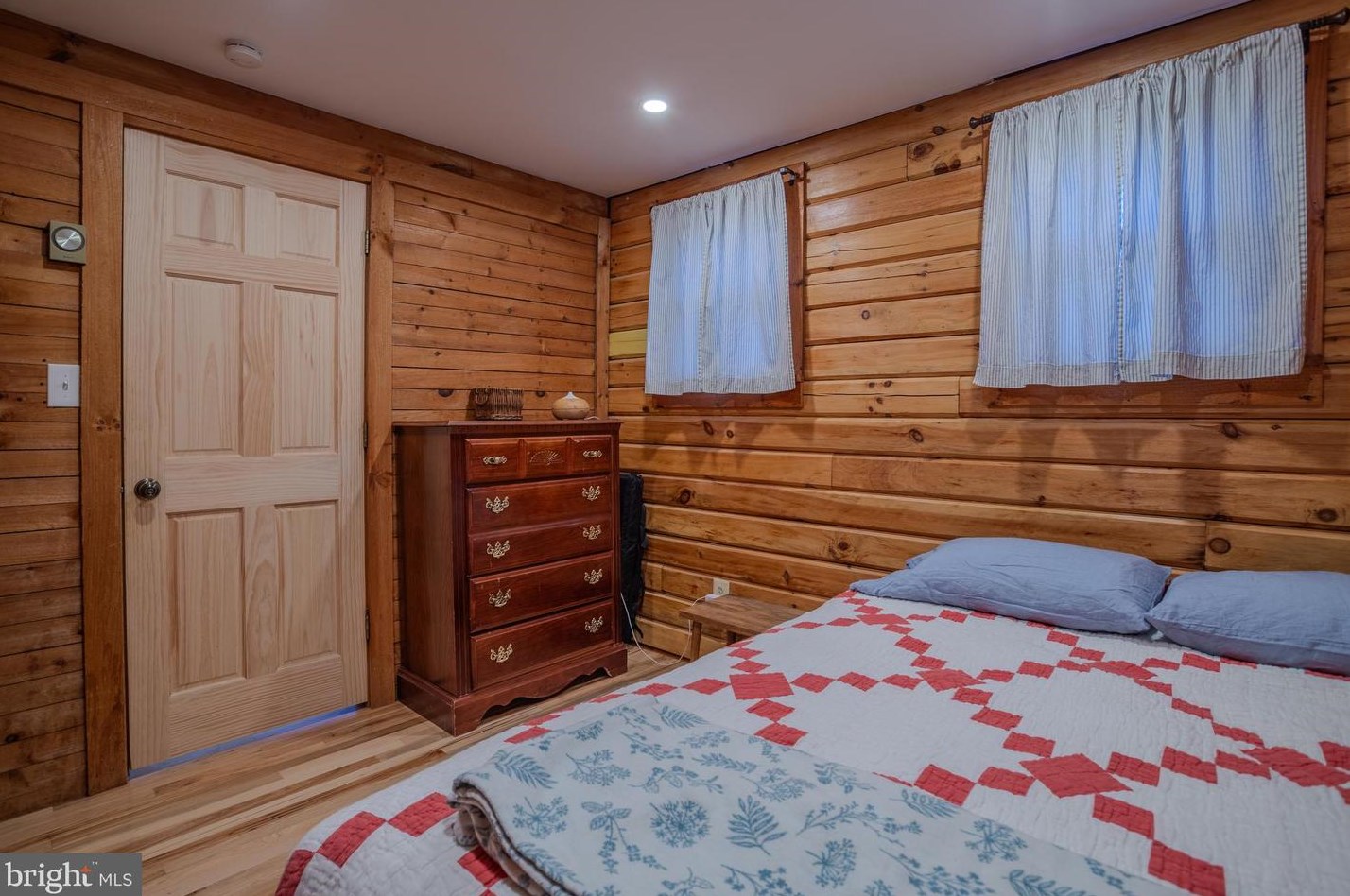 212 River Valley View Dr, Harpers Ferry WV  25425-5061 exterior