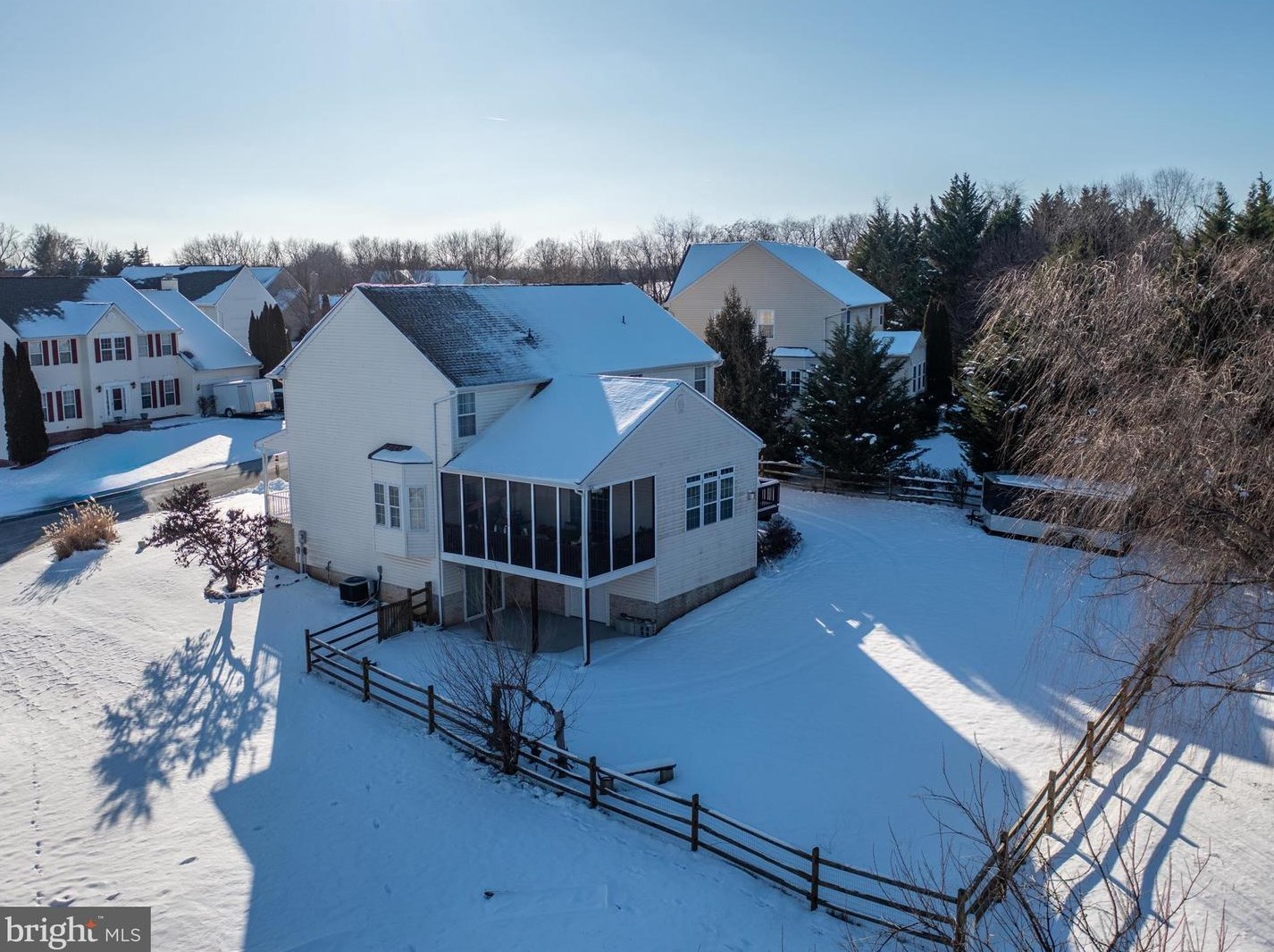 41 Cypress Point Ct, Charles Town WV  25414-3928 exterior