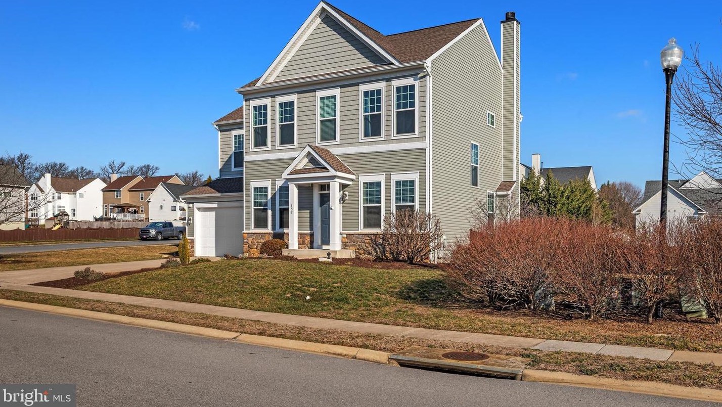 157 Burberry Ln, Charles Town WV  25414-5647 exterior