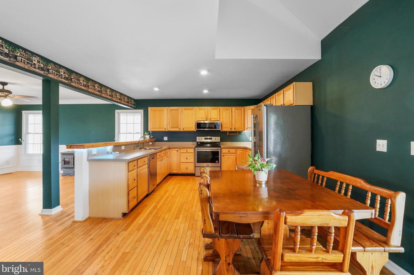 126 Marcum Ln, Harpers Ferry WV  25425-4529 exterior