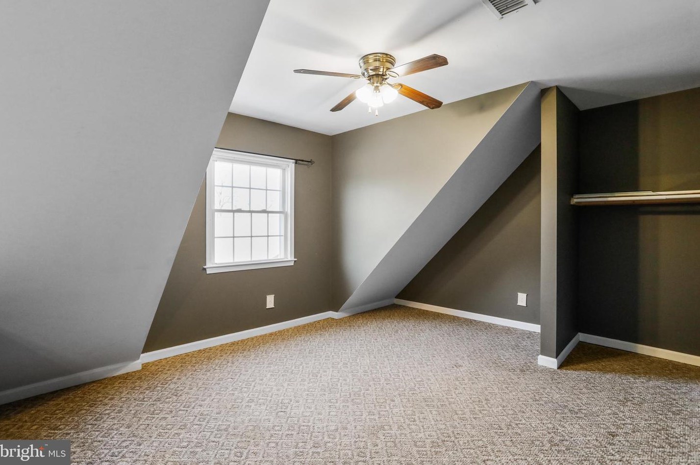 126 Marcum Ln, Harpers Ferry WV  25425-4529 exterior
