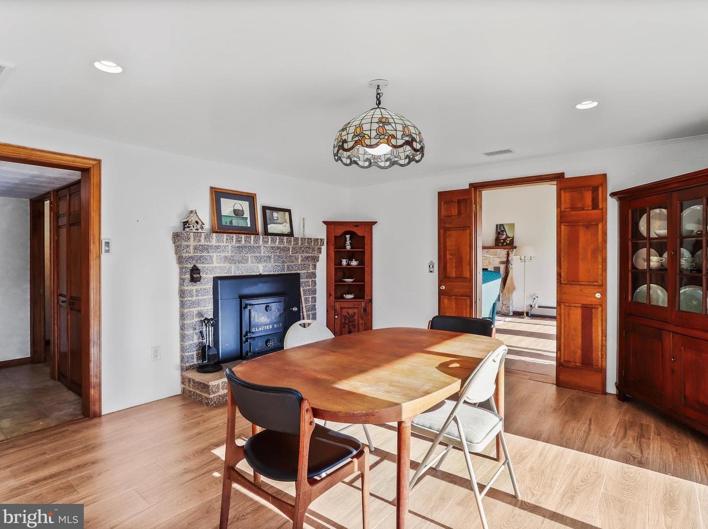 33 Mason Dr, Harpers Ferry WV 25425-4079 exterior