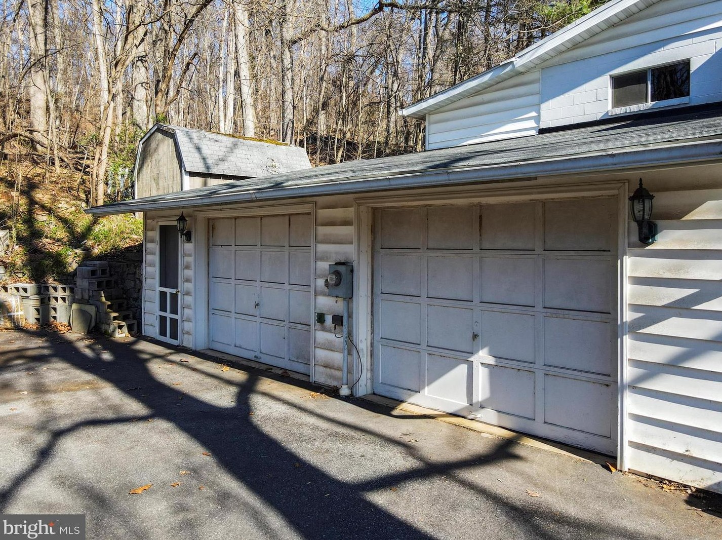 33 Mason Dr, Harpers Ferry WV 25425-4079 exterior