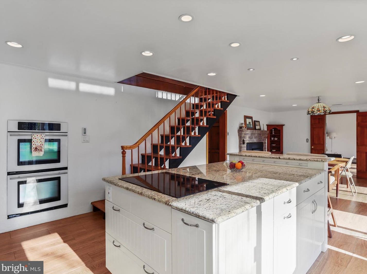 33 Mason Dr, Harpers Ferry WV 25425-4079 exterior