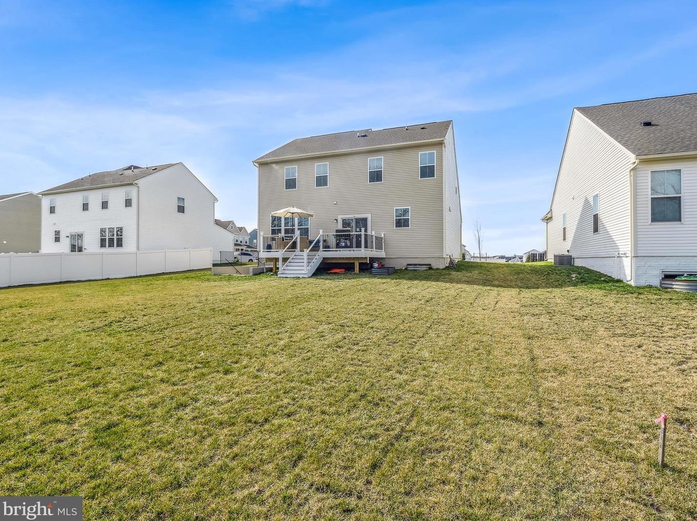 639 Barksdale Dr, Charles Town WV  25414-5615 exterior
