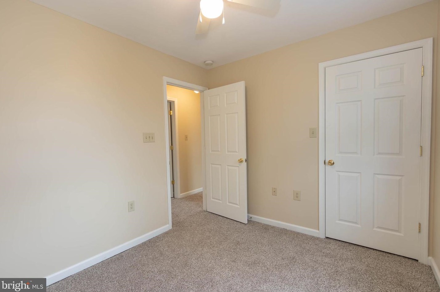 113 Maple Ave, Charles Town WV 25414-1725 exterior