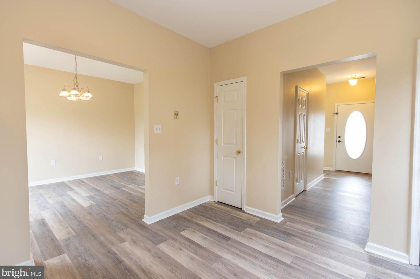 113 Maple Ave, Charles Town WV 25414-1725 exterior