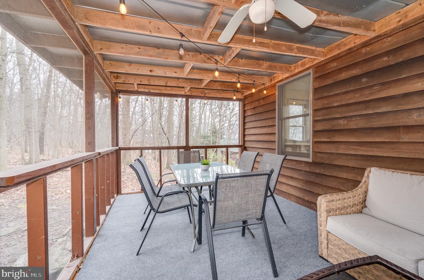 856 Skyline Trl, Harpers Ferry WV  25425-5576 exterior