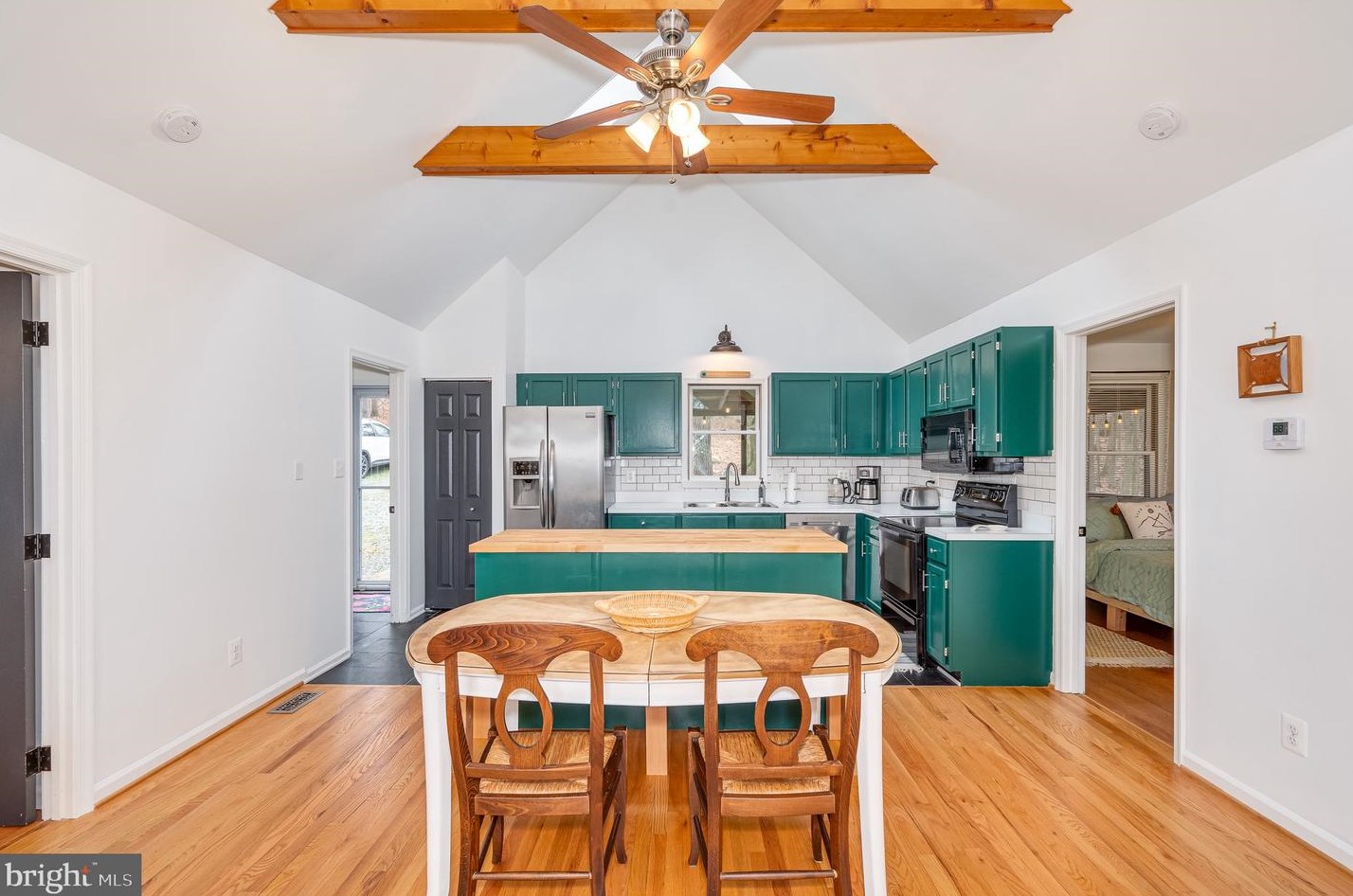 856 Skyline Trl, Harpers Ferry WV  25425-5576 exterior