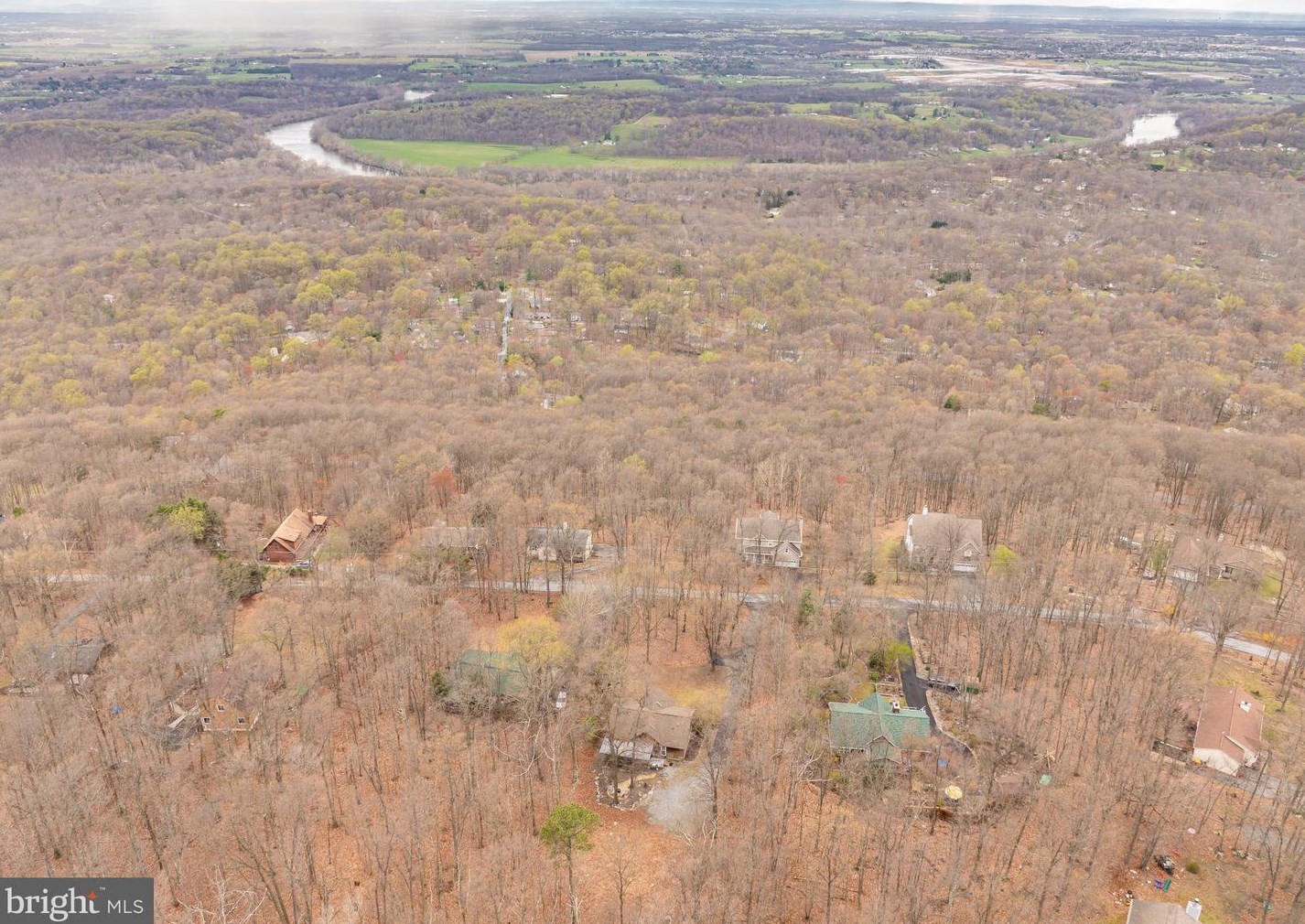 856 Skyline Trl, Harpers Ferry WV  25425-5576 exterior