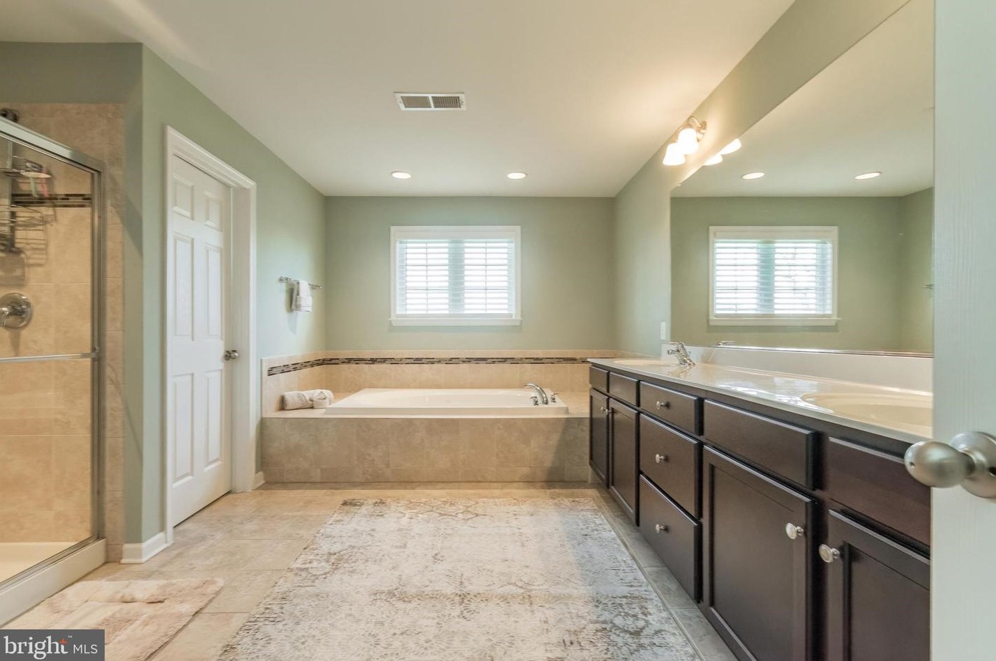 227 Matchbox Ct, Ranson WV  25438-1175 exterior