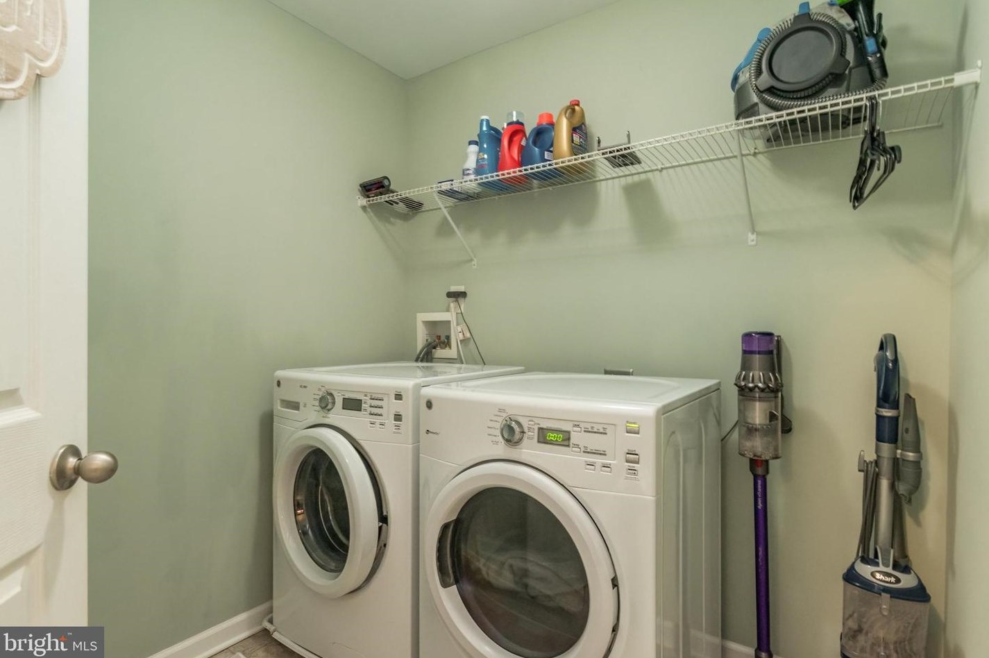 227 Matchbox Ct, Ranson WV  25438-1175 exterior