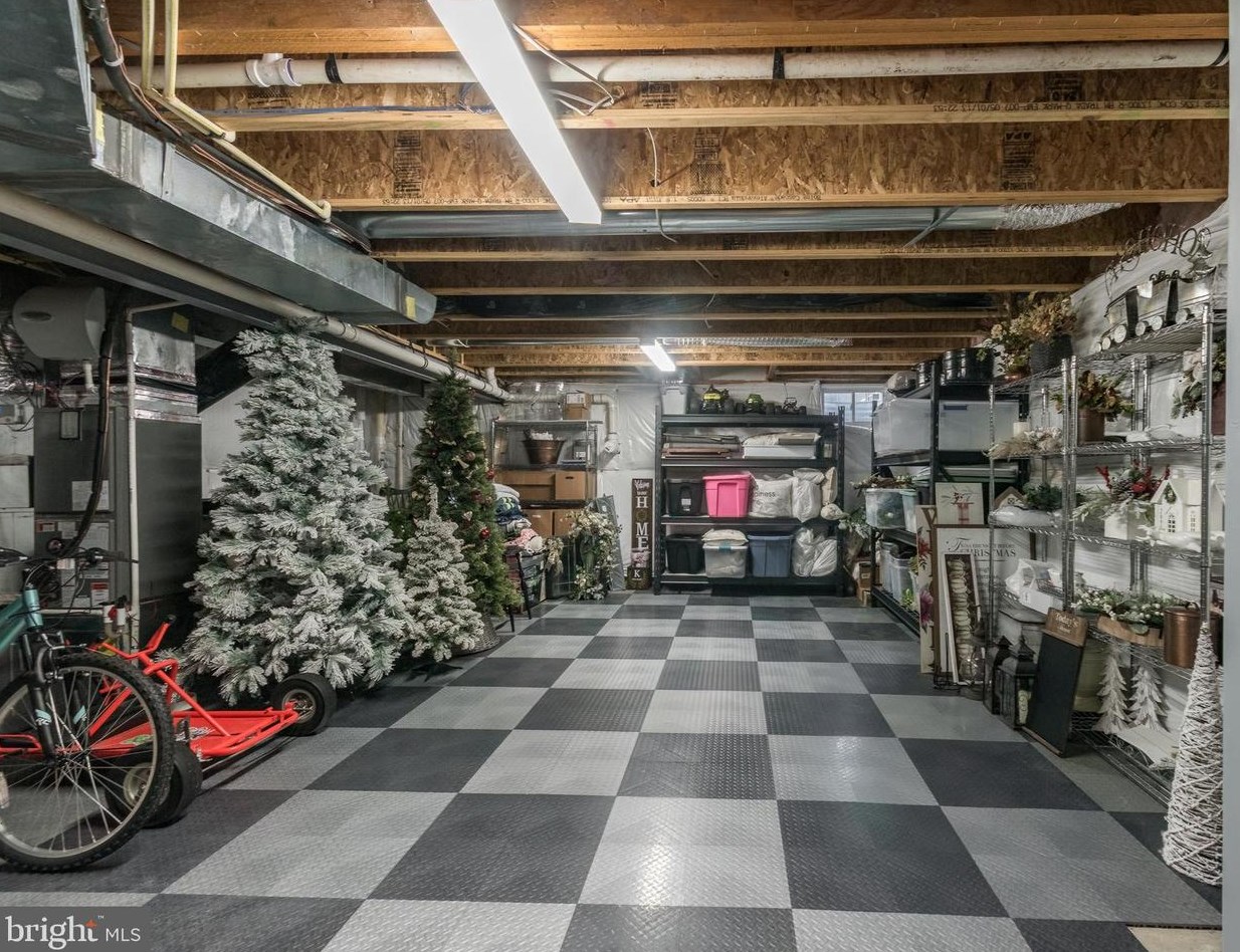 227 Matchbox Ct, Ranson WV  25438-1175 exterior