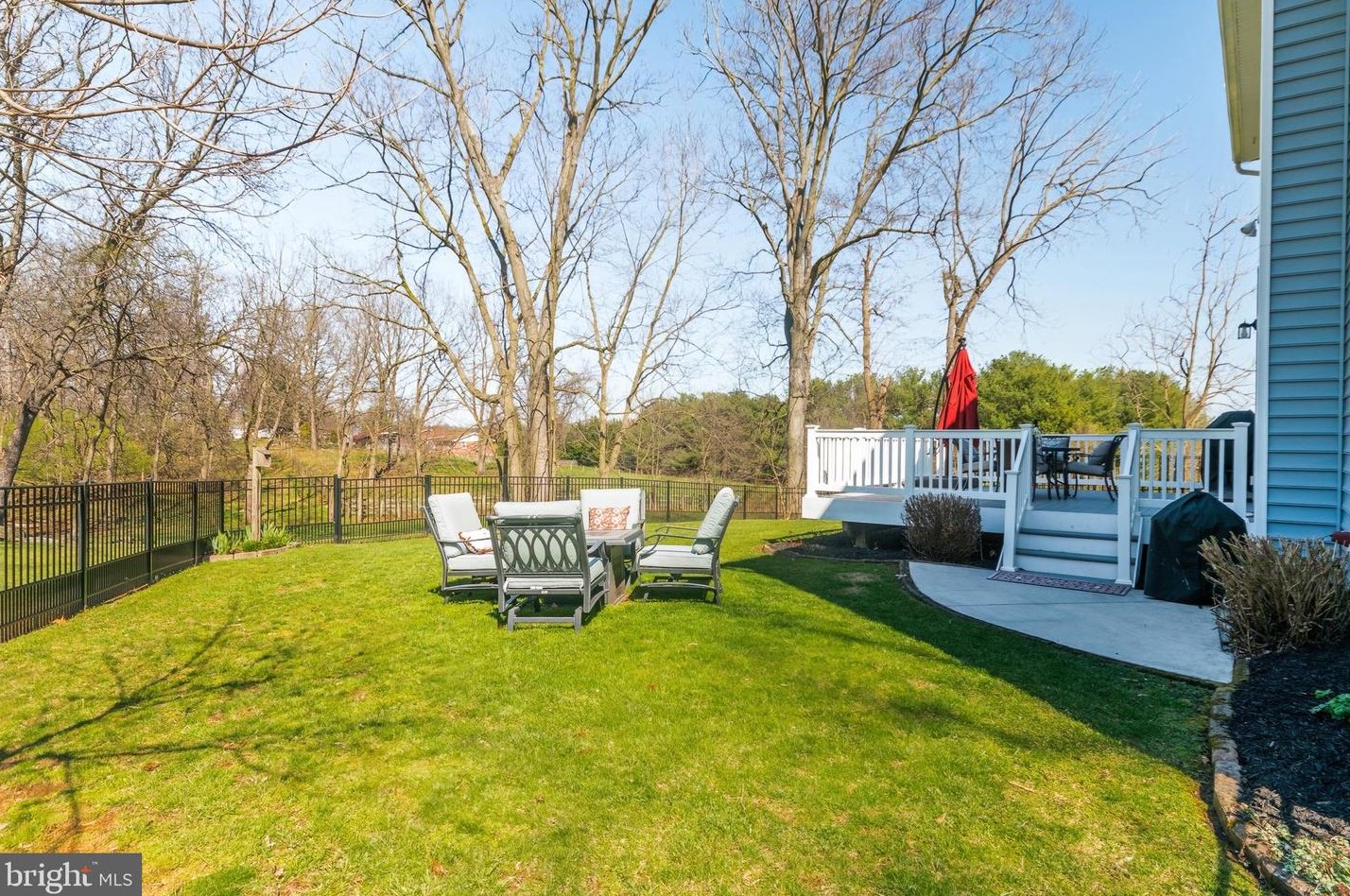 227 Matchbox Ct, Ranson WV  25438-1175 exterior