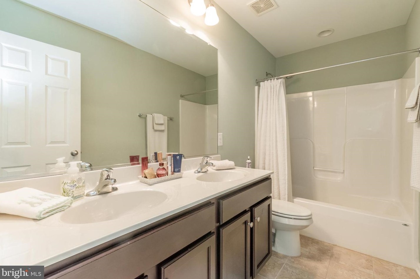 227 Matchbox Ct, Ranson WV  25438-1175 exterior