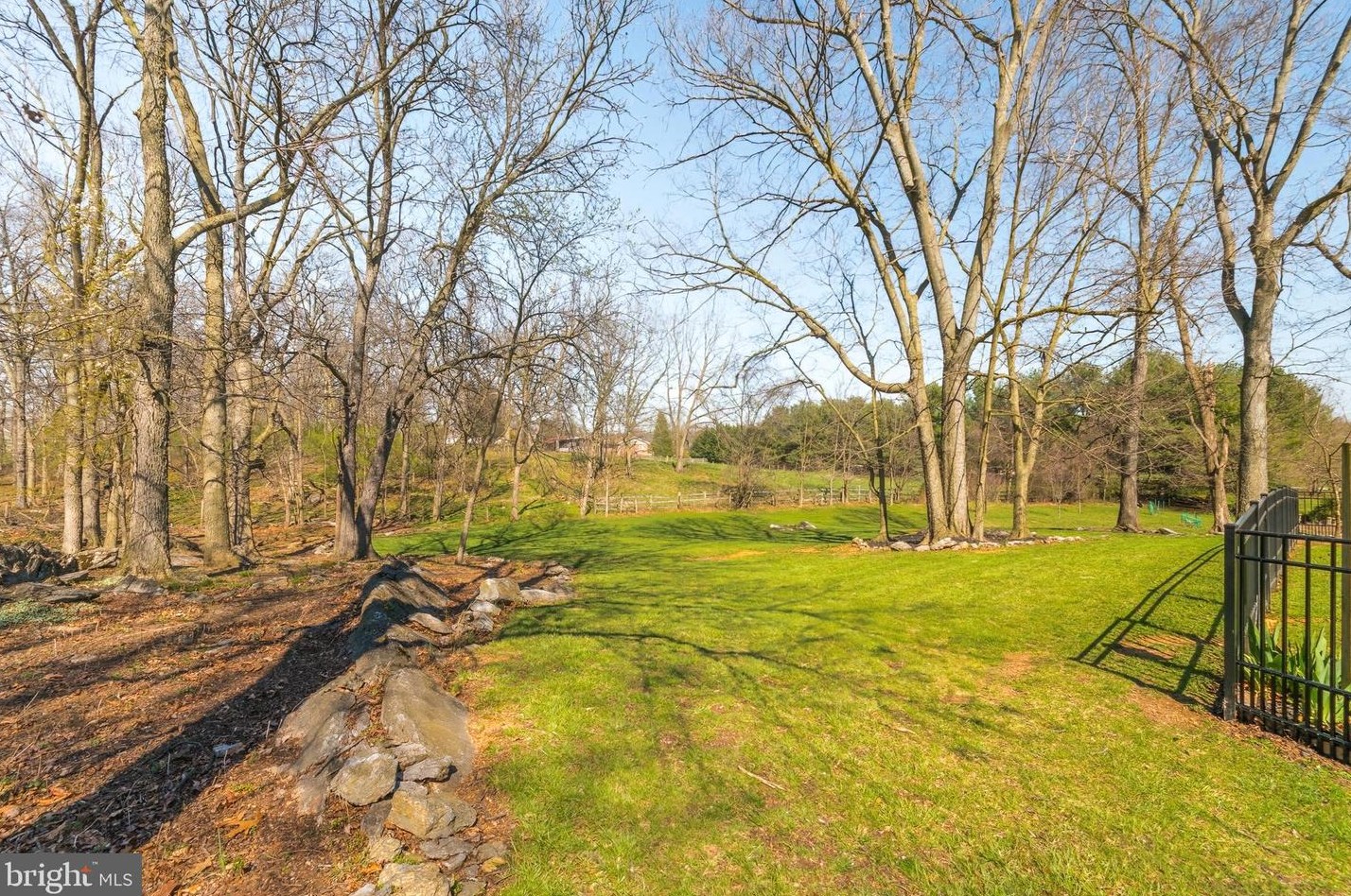 227 Matchbox Ct, Ranson WV  25438-1175 exterior
