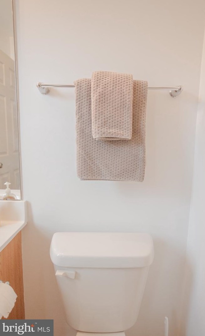 215 Monte Carlo Way, Charles Town WV  25414-6032 exterior