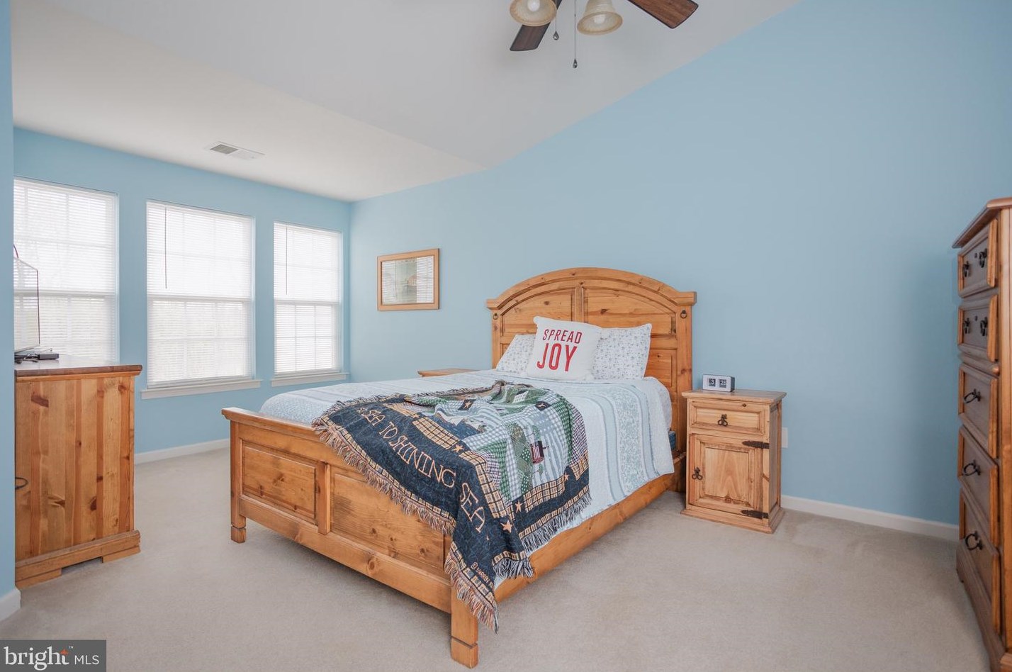 215 Monte Carlo Way, Charles Town WV  25414-6032 exterior