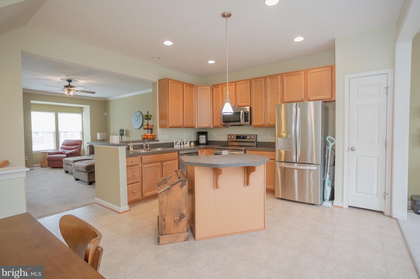 215 Monte Carlo Way, Charles Town WV  25414-6032 exterior