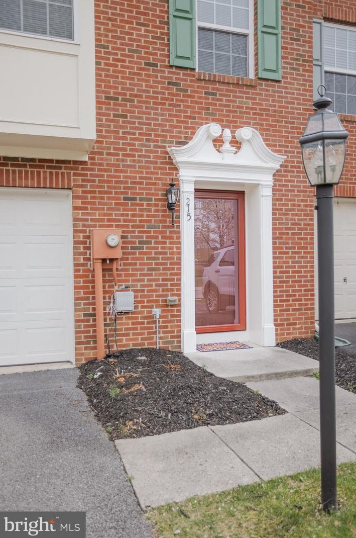 215 Monte Carlo Way, Charles Town WV  25414-6032 exterior