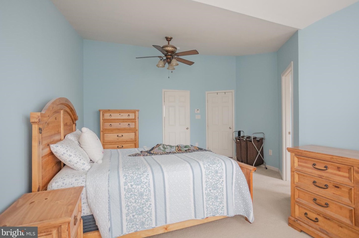 215 Monte Carlo Way, Charles Town WV  25414-6032 exterior