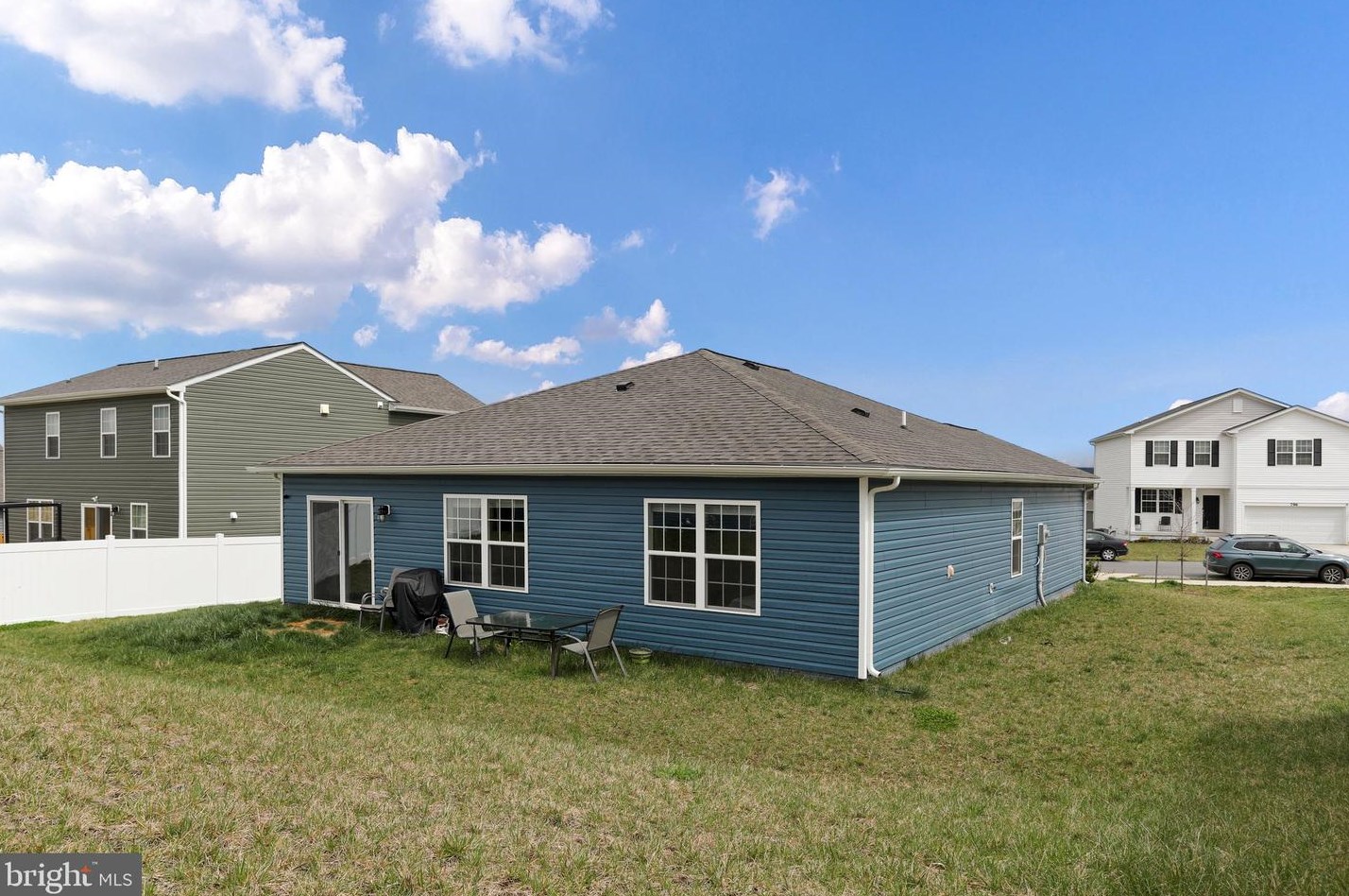 805 Citizens Way, Charles Town WV  25414-4403 exterior