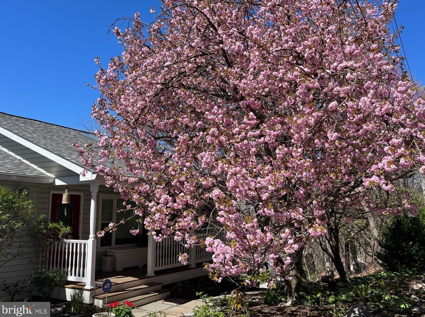 137 Moonridge Ln, Harpers Ferry WV  25425-6237 exterior