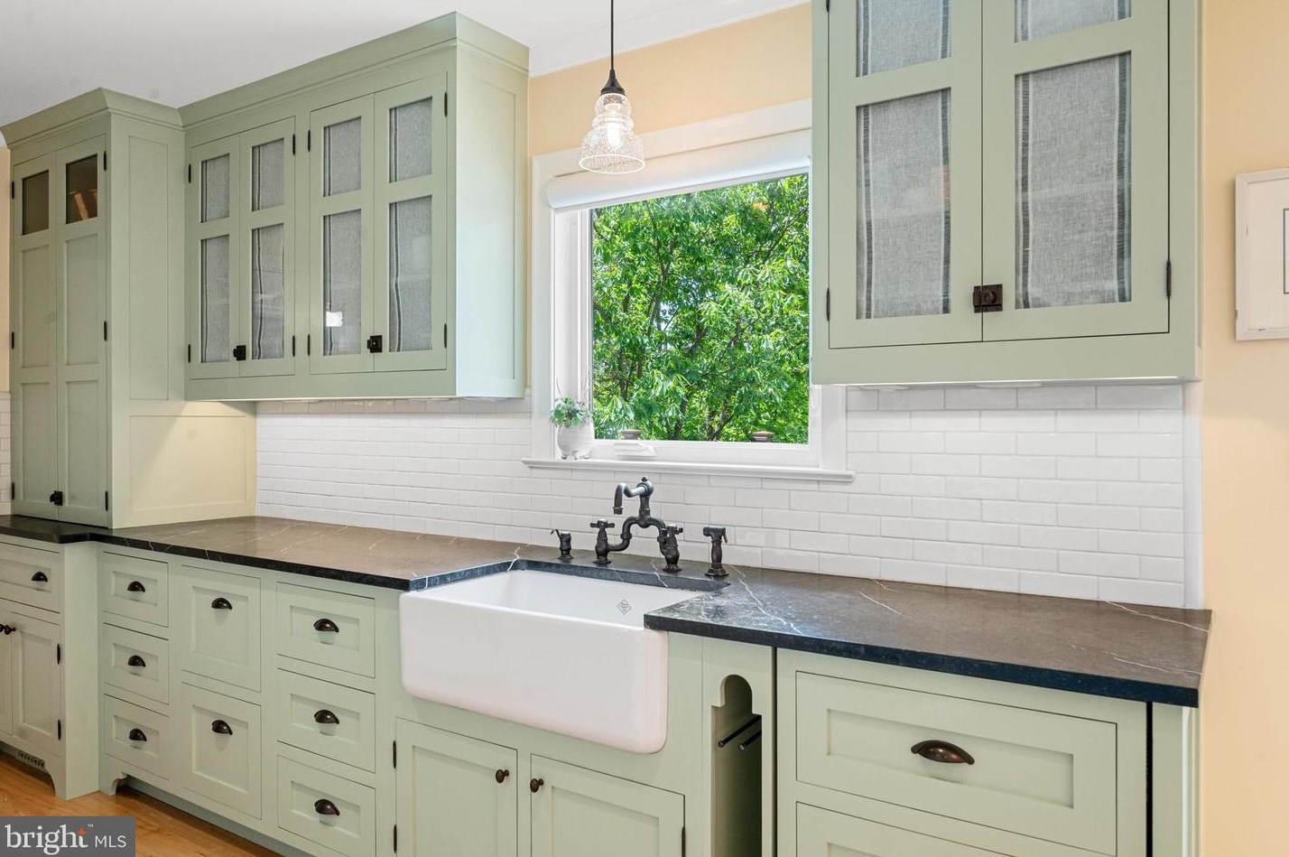 137 Moonridge Ln, Harpers Ferry WV  25425-6237 exterior