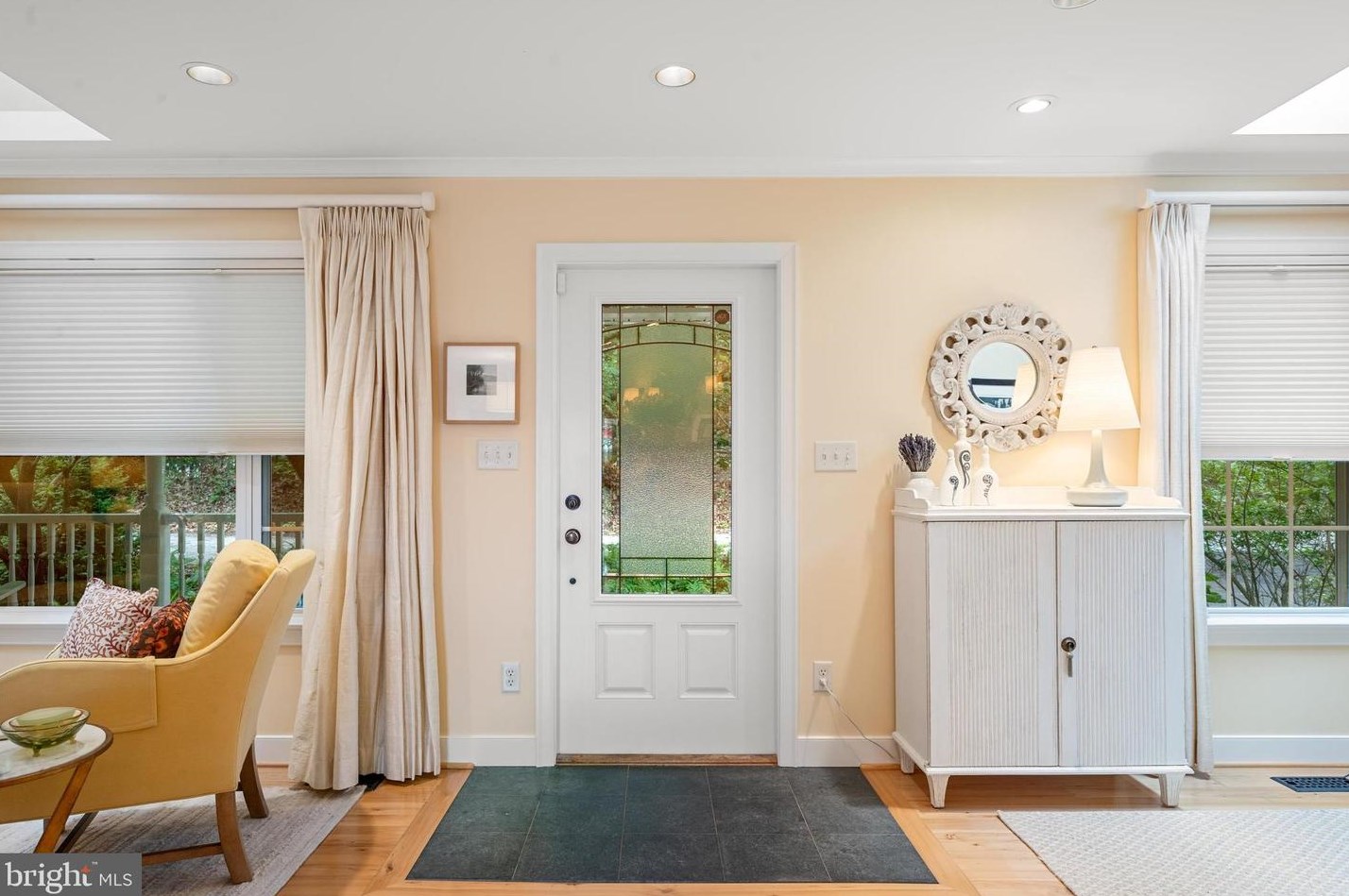 137 Moonridge Ln, Harpers Ferry WV  25425-6237 exterior