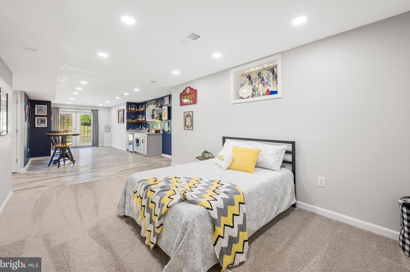 15 Lee Brown Cir, Charles Town WV 25414-4505 exterior