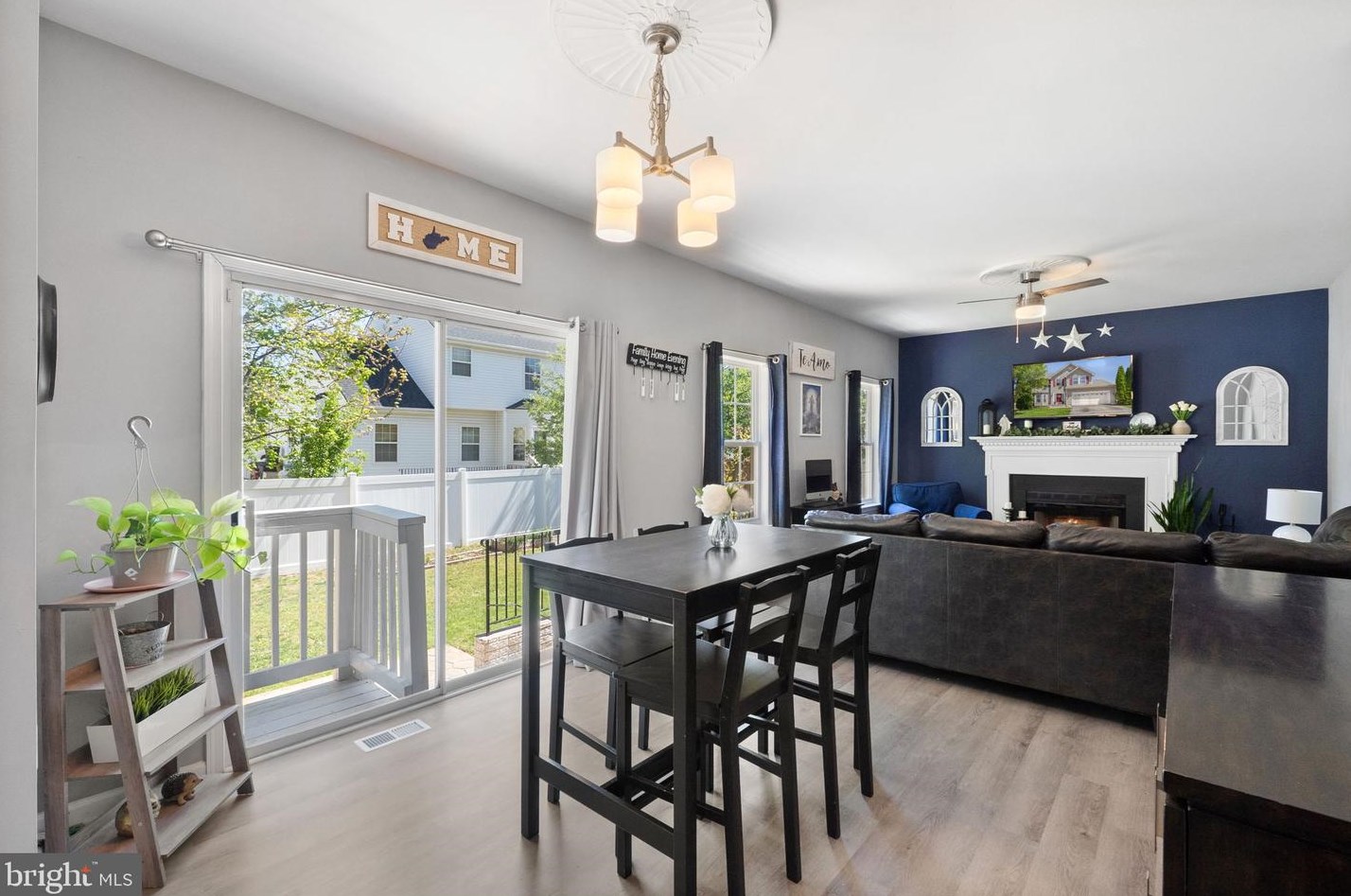 57 Southwinds Dr, Charles Town WV  25414-3976 exterior