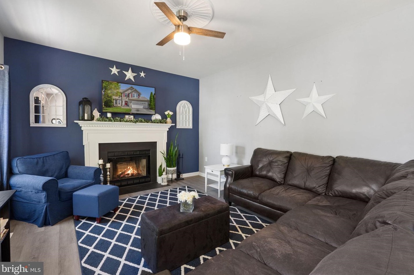 57 Southwinds Dr, Charles Town WV  25414-3976 exterior