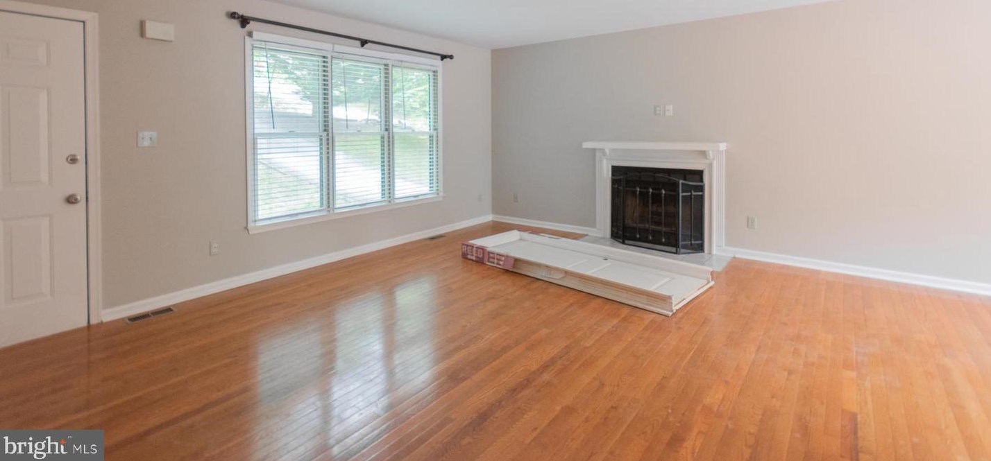 343 Windsong Rd, Harpers Ferry WV 25425-4961 exterior