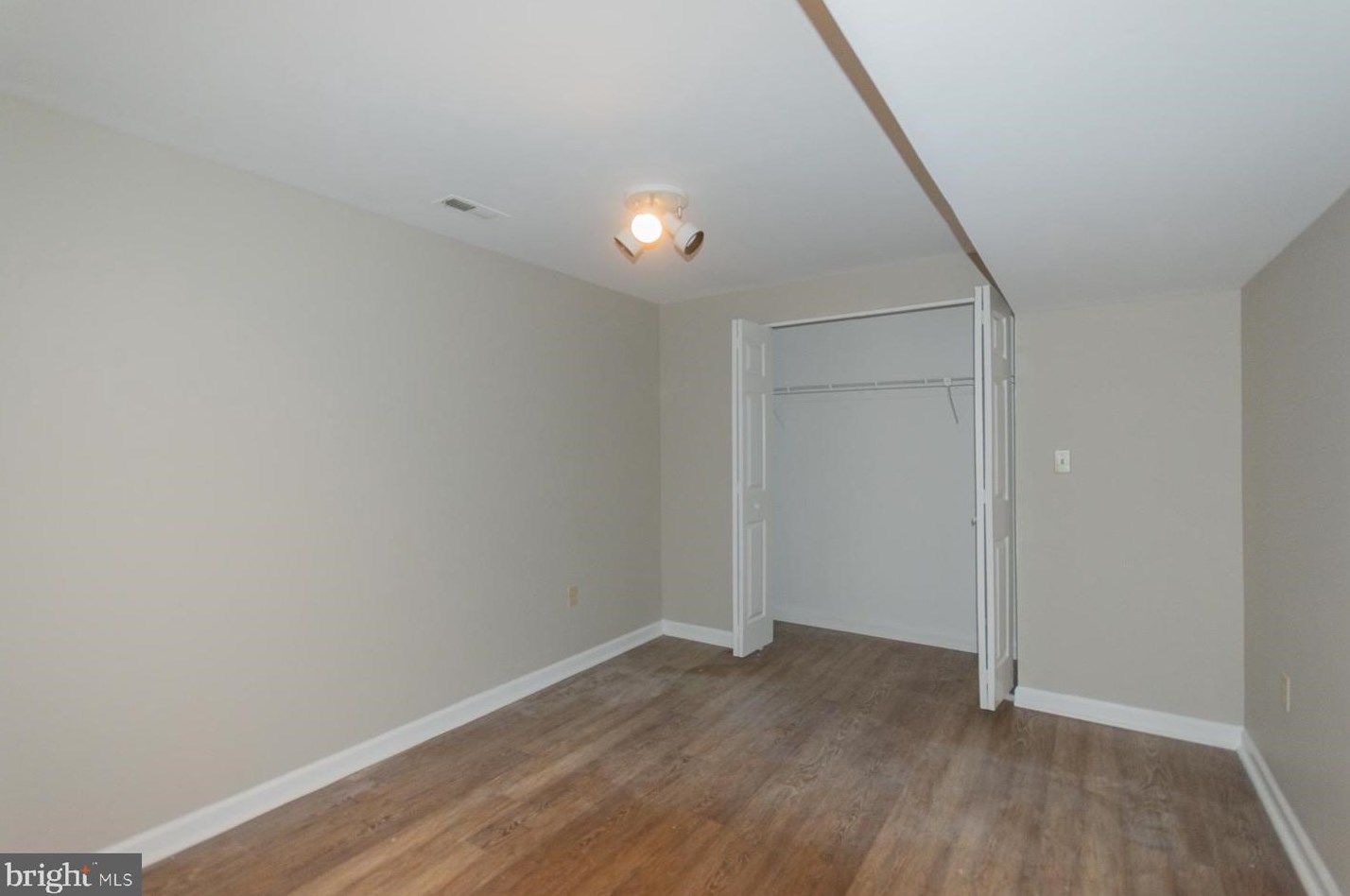 343 Windsong Rd, Harpers Ferry WV 25425-4961 exterior