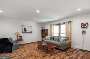 85 Keala Ct, Charles Town, WV 25414 - Photo 5