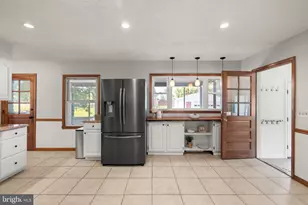 85 Keala Ct, Charles Town, WV 25414 - Photo 9