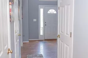 268 Oakmont Dr, Charles Town, WV 25414 - Photo 9