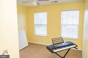 268 Oakmont Dr, Charles Town, WV 25414 - Photo 25