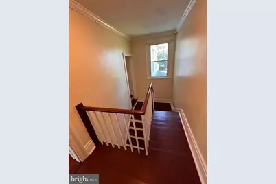 704 W Washington Street, Charles Town, WV 25414 - Photo 7