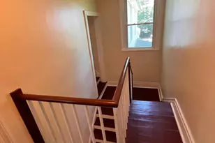 704 W Washington St, Charles Town, WV 25414 - Photo 7