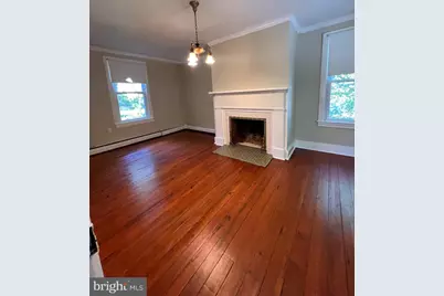 704 W Washington Street, Charles Town, WV 25414 - Photo 19