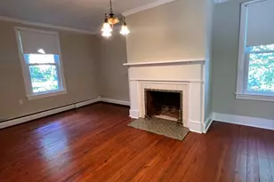 704 W Washington St, Charles Town, WV 25414 - Photo 19