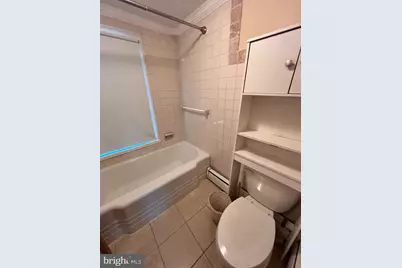 704 W Washington Street, Charles Town, WV 25414 - Photo 9