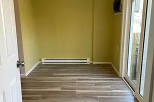 107 N Church St, Charles Town, WV 25414 - Photo 11