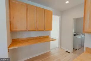 70 Braddock St, Charles Town, WV 25414 - Photo 27