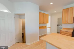 70 Braddock St, Charles Town, WV 25414 - Photo 29