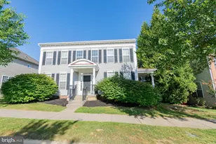 70 Braddock St, Charles Town, WV 25414 - Photo 3