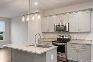 175 Presidents Pointe Ave, Ranson, WV 25438 - Photo 7