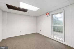 291 Riverview Dr, Harpers Ferry, WV 25425 - Photo 17