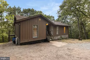 291 Riverview Dr, Harpers Ferry, WV 25425 - Photo 23